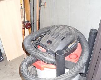 SHOP VAC