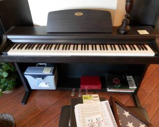 One owner KAUAI CN2 88 key digital electric piano...no issues