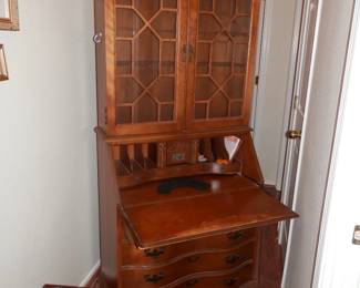 Same secretary desk but shown OPEN