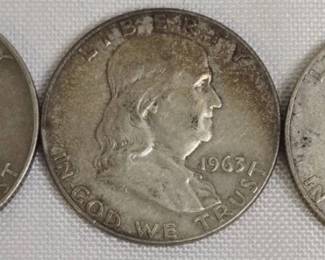 These Franklin half dollars are struck in 90% silver, making them a popular target for both numismatists and precious metals stackers. Pre-1965 silver half dollars carry genuine melt value alongside their collector appeal, and Franklin halves in particular are a staple of mid-century American coinage. An excellent silver coin collection addition or hard-asset investment.