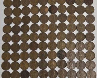 This Lincoln wheat cent collection is a classic lot for penny collectors hunting key dates and early copper coinage. Wheat penny lots spanning multiple decades are ideal for filling album holes or searching for old pennies worth money from circulated finds. A must-bid for anyone building a vintage Lincoln cent collection.