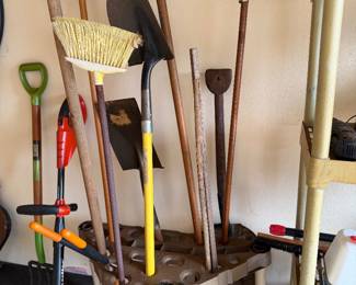 Yard tools