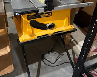 g DeWalt Table Saw