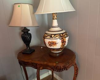 Ornate wood side table and decorative lamps