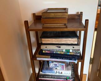 Art n Craft Style Shelf