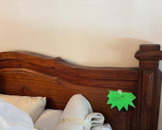 Oake Bed Queen