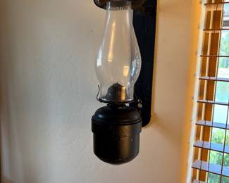 Wall Mounted Oil Railroad Lamp