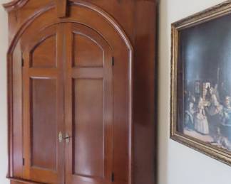 Corner cabinet $