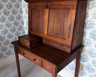 Plantation desk $150.00