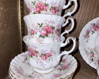Royal Albert Lavender Rose Teacup and Saucer Set