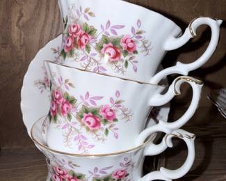Royal Albert Lavender Rose Teacup and Saucer Set