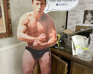Custom Life-Size Bodybuilder Standee