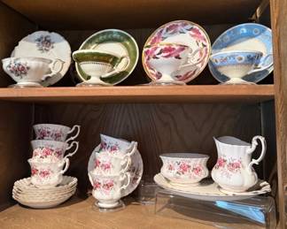 Royal Albert Lavender Rose Tea Set Collection