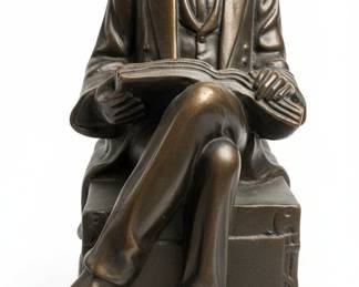 Abraham Lincoln Reading Statue Bookends