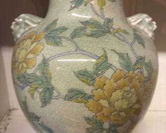 Vintage Chinese crackle glaze with lion handles