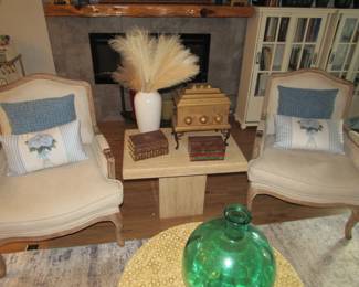 Nive French style parlor chairs