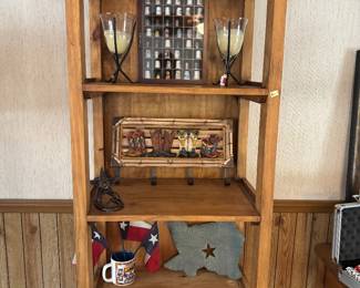 LOTS of Western Decor!