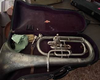 Tuba