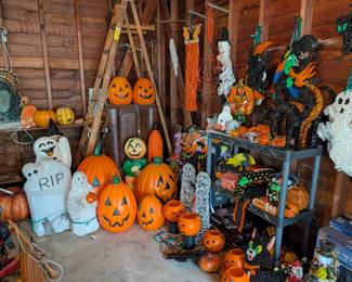 Lots of pumpkins