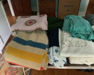 Nice Wool Blanket and Quilts for Winter