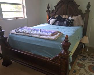 Bed (Heavy Wood)