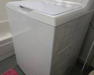 Washer and Dryer (Not Pictured)
