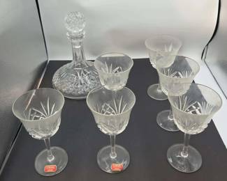 Vintage Gorham Cut Crystal Cherrywood Decanter with Six 6 Matching Water or Wine Glasses