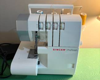 Singer Sewing Machine