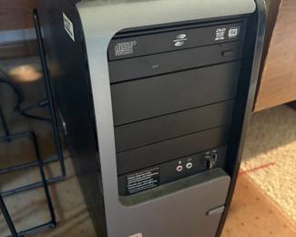 Compaq Presario desktop computer tower