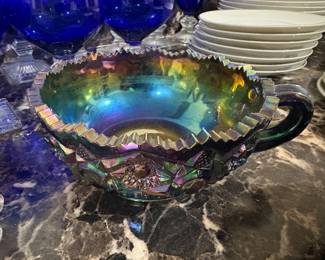 Vintage L.E. Smith "Quintec" amethyst carnival glass single-handled nappy bowl