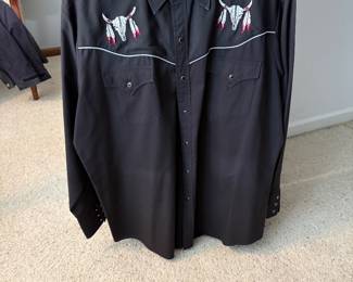 Cattleman black embroidered steer skull pearl-snap Western shirt