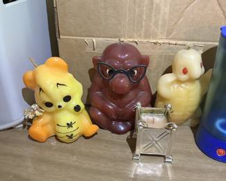 Vintage character coin banks and figurines.