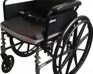 Drive Medical Cruiser III Lightweight Wheelchair