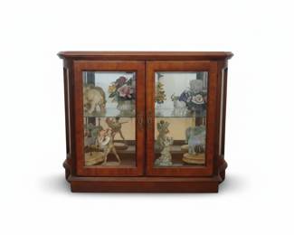 Pulaski Furniture Cherry Curio Cabinet