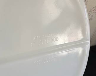 Pyrex Early American Gold Divided Serving Dish second image