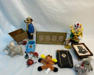 Small decor and figurines