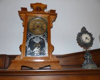 Mantel Clock