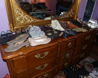 Women's Shoes Size 10