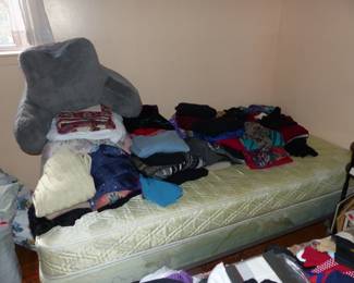 Vintage Bedroom Furniture, 2 Beds, Bedding, Clothing, Belts, Scarves