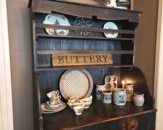 Vintage hutch