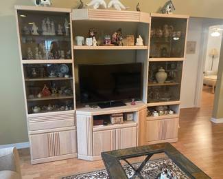 WHITE WASH ENTERTAINMENT UNIT $125