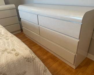 GOES WITH REST OF BEDROOM SET