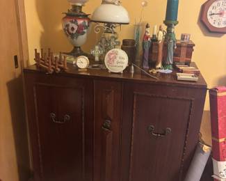 Vintage Cabinet & Gone With the Wind Style Parlor Hurricane Lamp