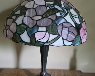 TIFFANY HUMMINBIRD LAMP