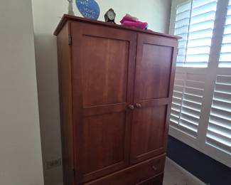 ARMOIRE