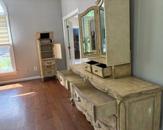 Lane furniture bedroom set