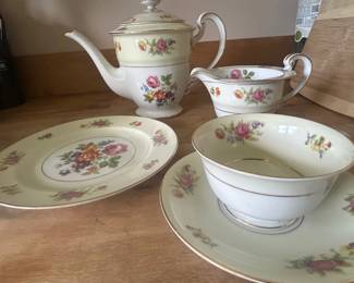 Rose China made in Japan