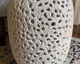 White Porcelain Chinese Garden Stool