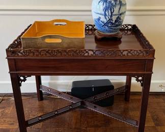 Chinese Chippendale Pierced Gallery Mahogany Table