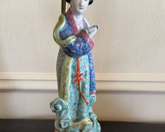 Vintage Chinese Famille Rose Porcelain Figurine turned into a Table Lamp
